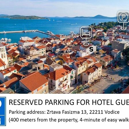 Refresh Boutique Suites - Central Point Vodice Extérieur photo