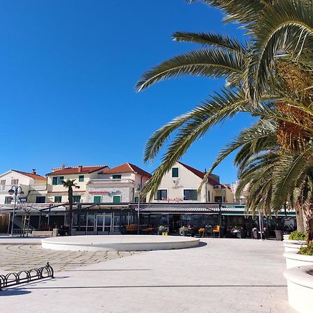 Refresh Boutique Suites - Central Point Vodice Extérieur photo