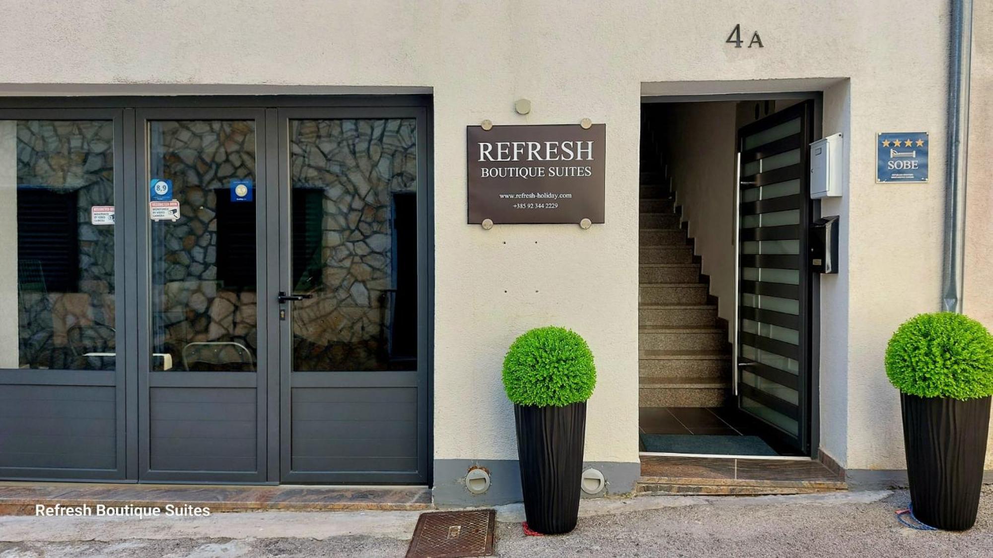 Refresh Boutique Suites - Central Point Vodice Extérieur photo