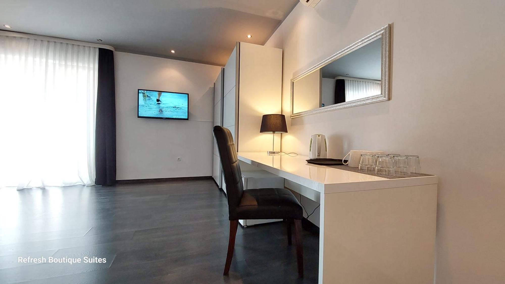 Refresh Boutique Suites - Central Point Vodice Extérieur photo