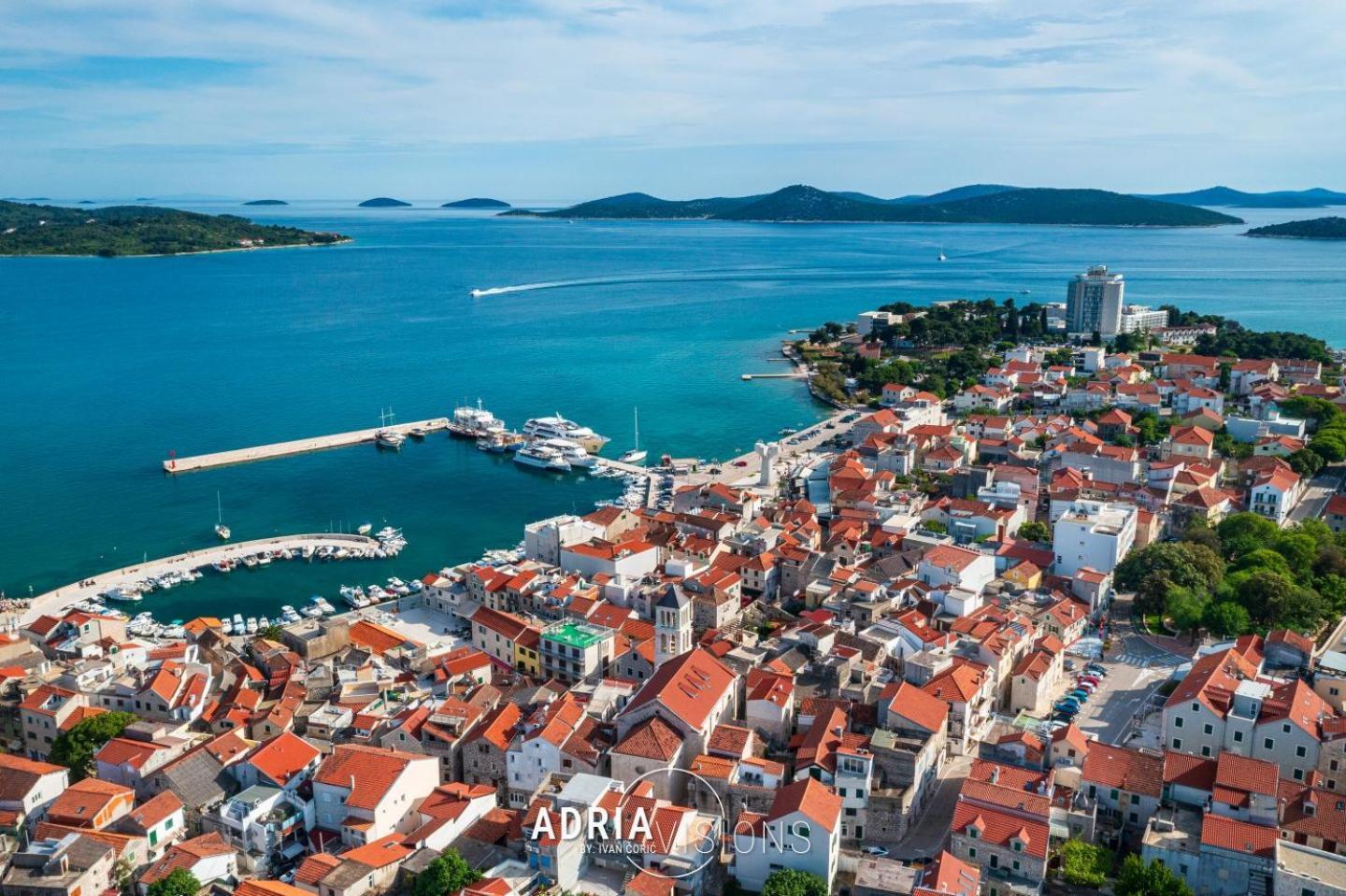 Refresh Boutique Suites - Central Point Vodice Extérieur photo